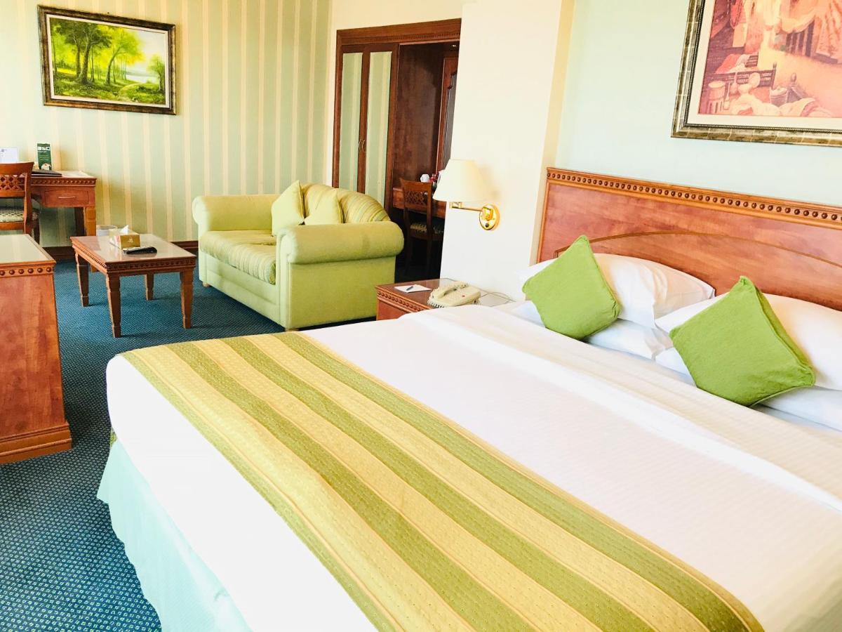 Riviera Hotel Dubai Rum bild
